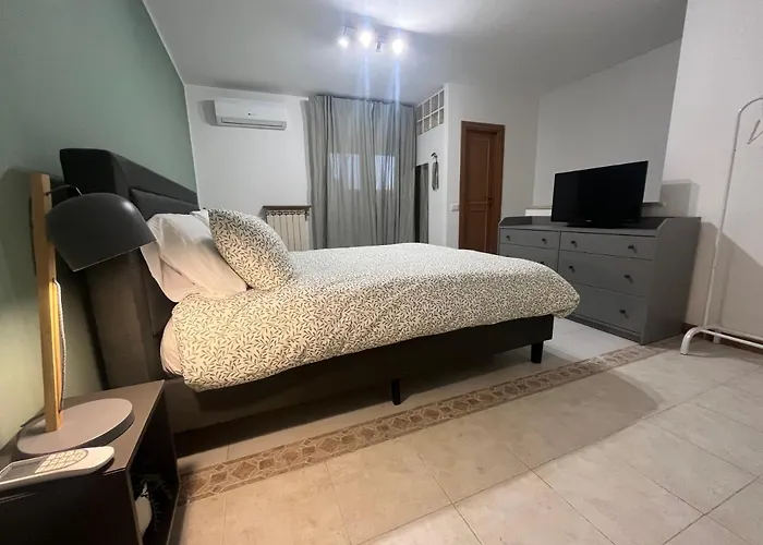 Miedonne In Apartament Rzym